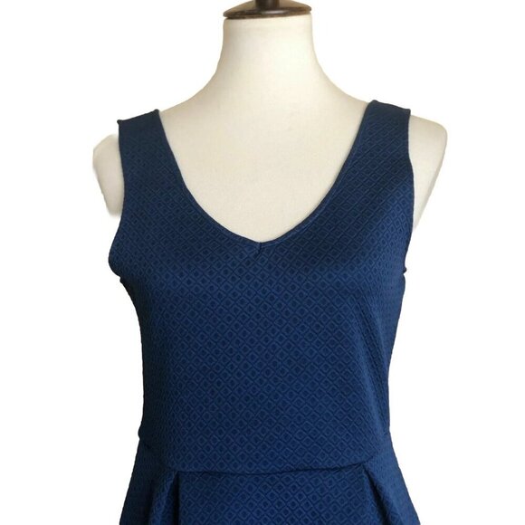 Socialite Blue Womens Textured V Neck Fit & Flare Mini  Dress Size L - Picture 2 of 8